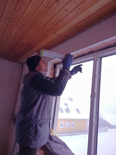 Montáž plastových okien v zime