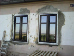 Plastové delené okná vhodné do vidieckych domčekov