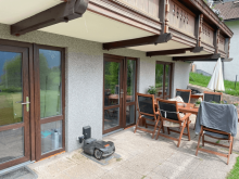 Plastové dvere a okná vo farbe orech